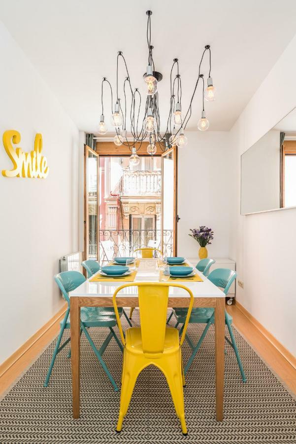 Bnbholder Amazing Vibes Sol Apartment Madrid Luaran gambar