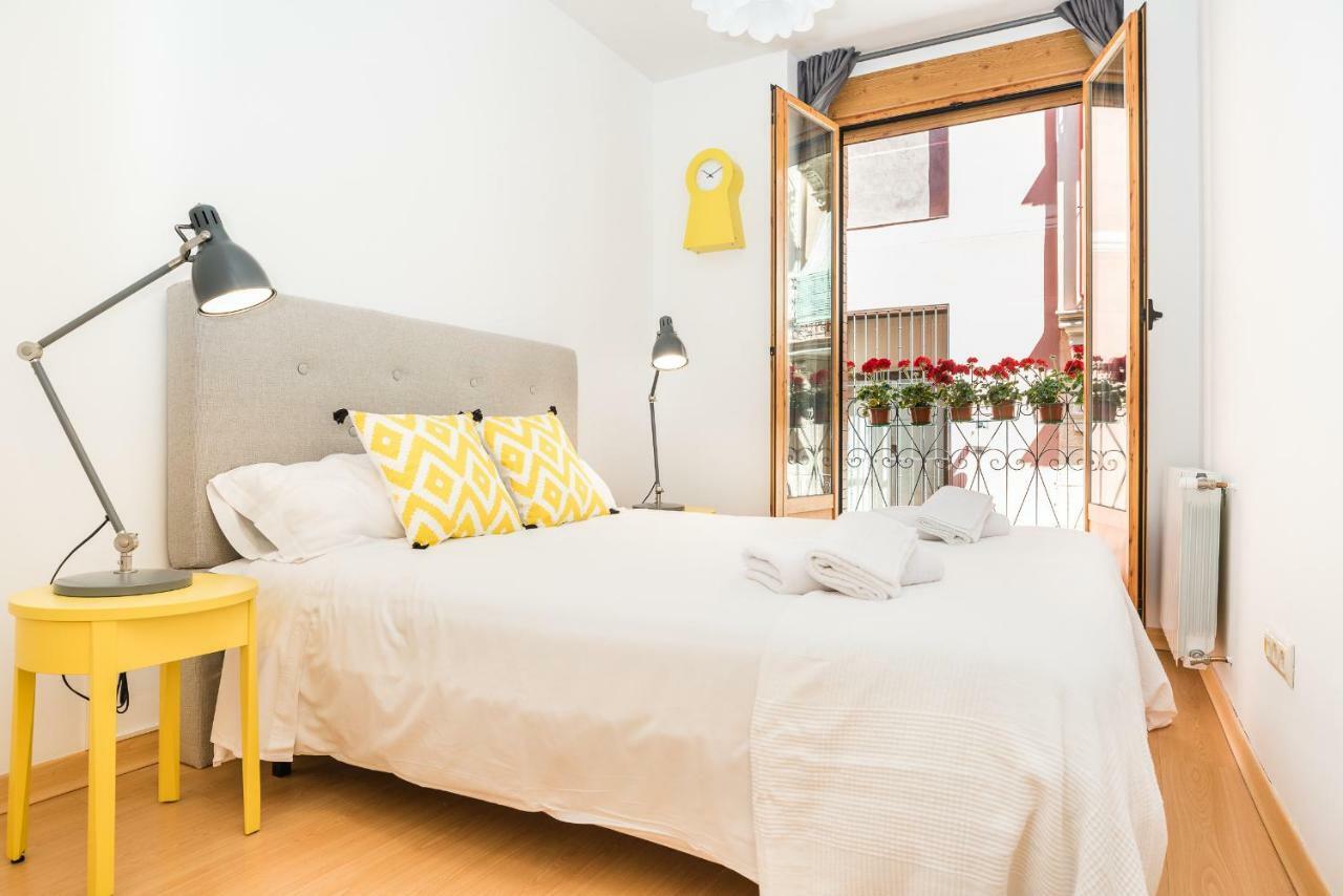 Bnbholder Amazing Vibes Sol Apartment Madrid Luaran gambar